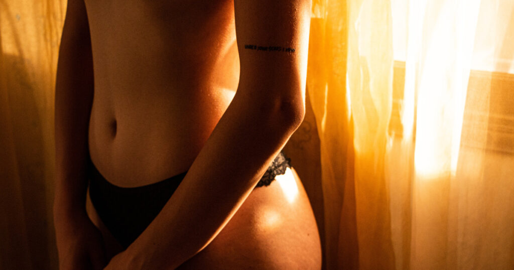 フィリピンパブ　女性