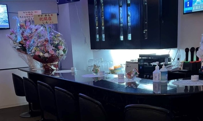 ゆらプラウド 店内